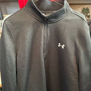 Mens fleece lined pullover from Under Armour Golf.  Size Large